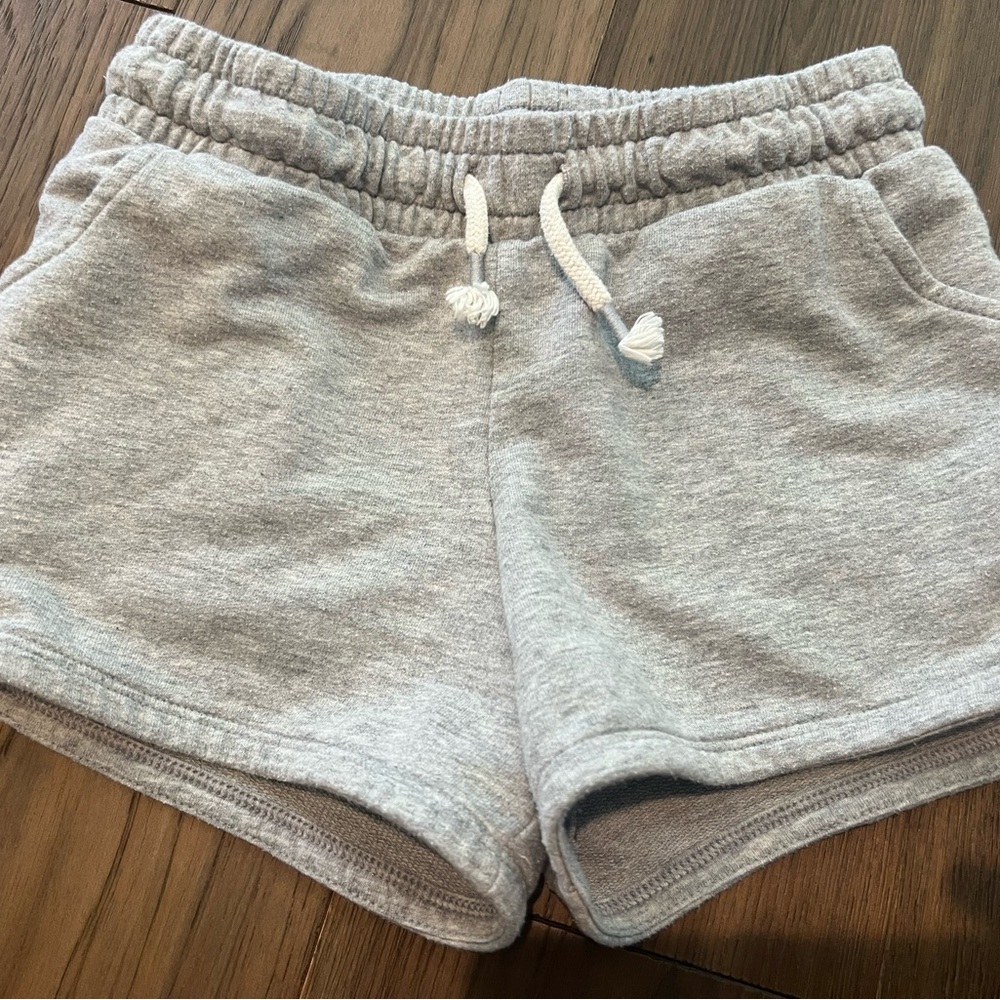 Cat & Jack Girls Gray Sweat Shorts Size Medium 8
